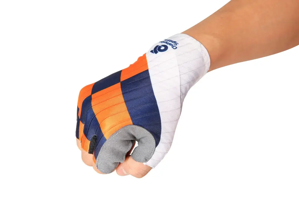 RaceGloves06_1680x.webp